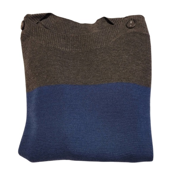 Vince Camuto Button Shoulder Colorblocked Sweater NWOT - Picture 11 of 12